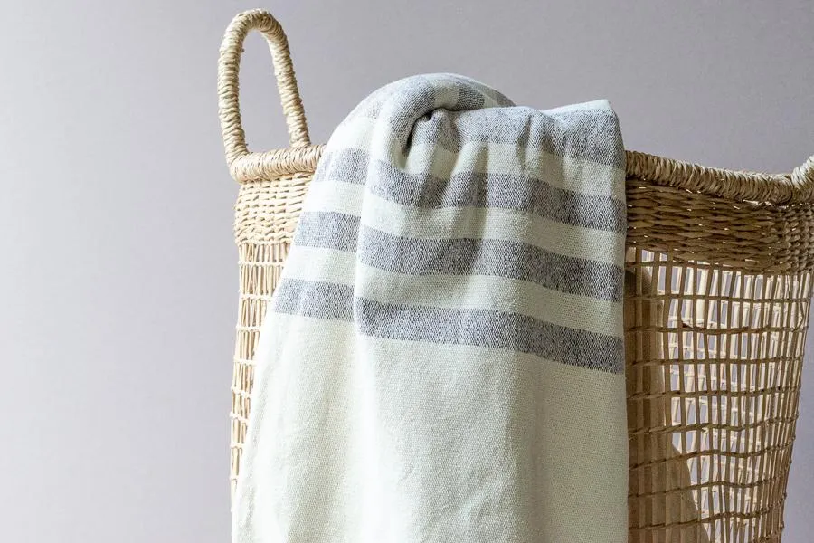 Antakya Raw Silk Towel