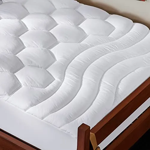 Bedsure Twin XL Mattress Pad Dorm Bedding - Soft Mattress Cover for College, Extra Long Twin Quilted Mattress Protector with Deep Pocket Fits up to 21", Breathable Fluffy Pillow Top (White, 39"x80")