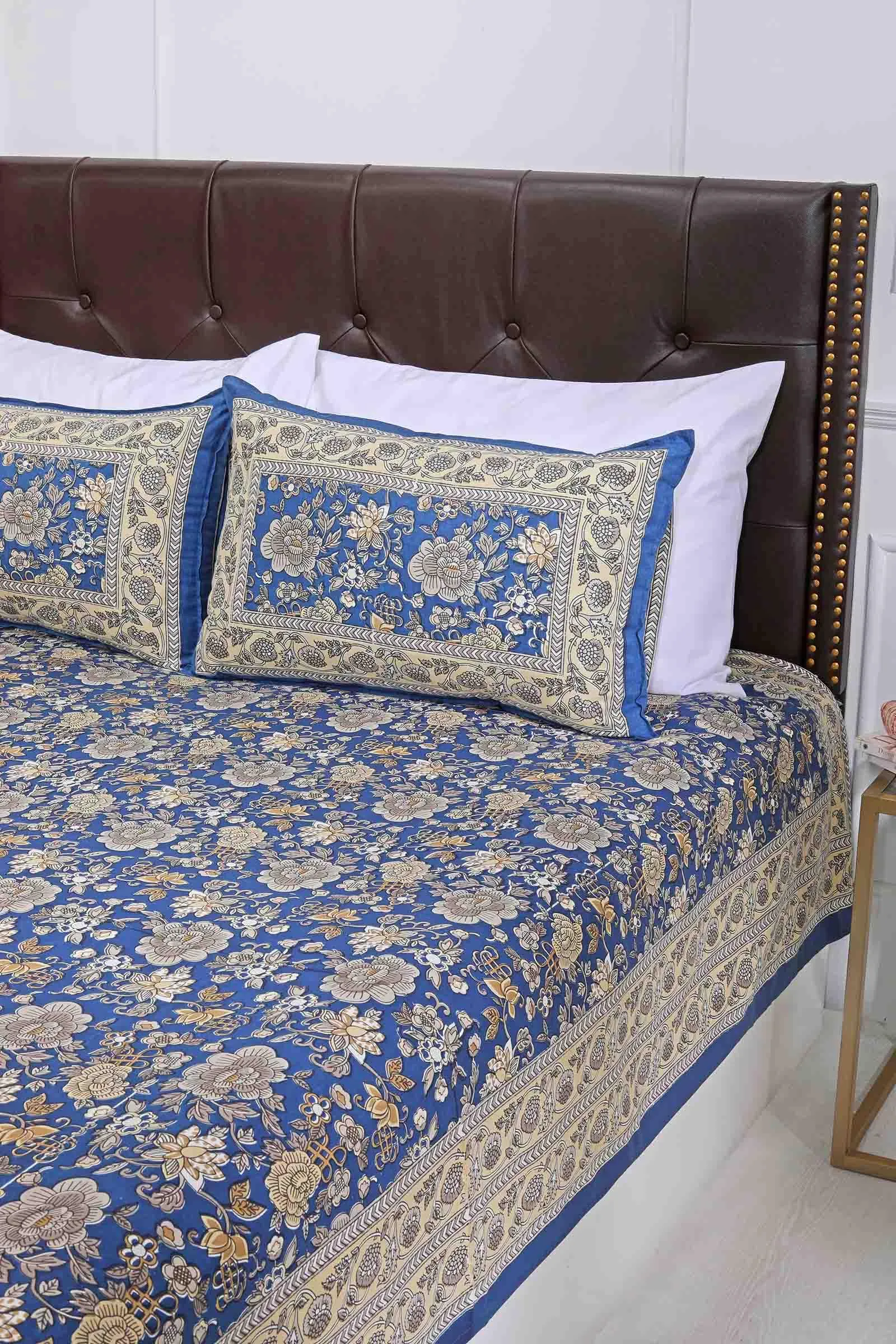 Blue Anemone Flower Bedsheet