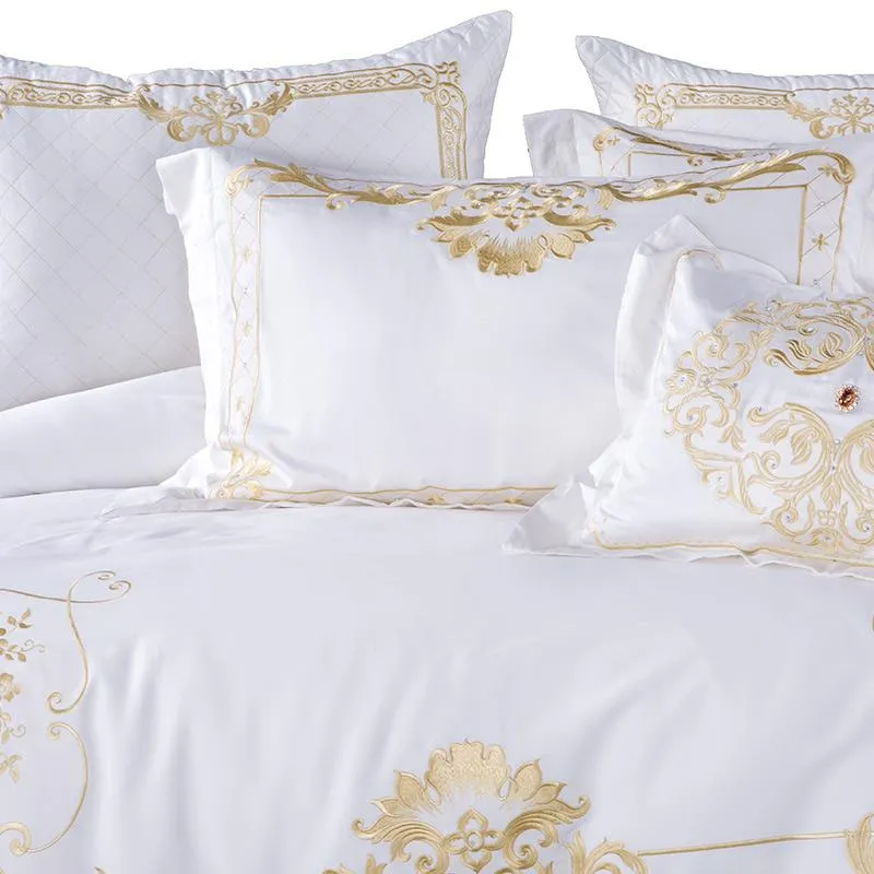 Broderie Royale Egyptian Sheets