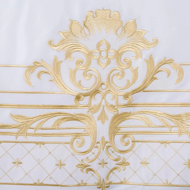 Broderie Royale Egyptian Sheets