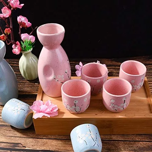 Japanese Sake set, 1 Sake Bottle and 4 Sake Cups for Wine Sake (Pink)