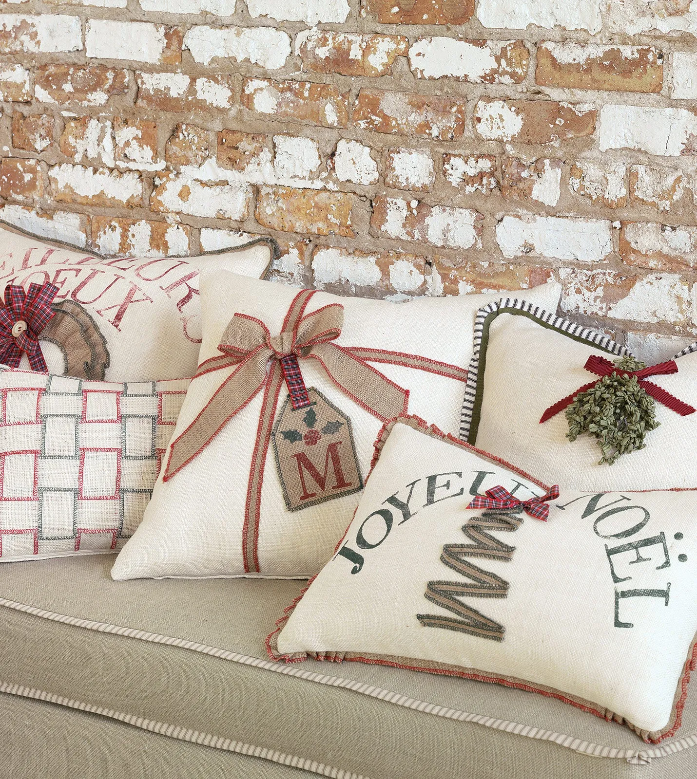 Joyeux Noël Jute Decorative Pillow Cover 13x22