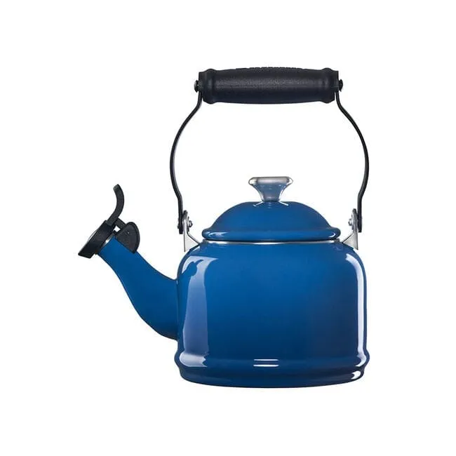 Le Creuset Demi Kettle with Stainless Steel Knob