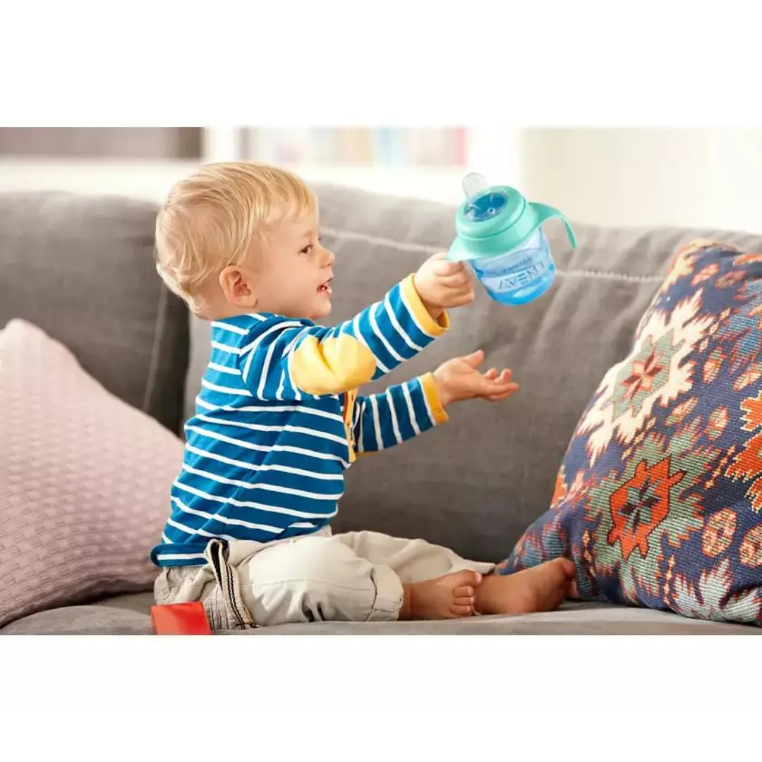 Philips Avent Easy Sip Spout Cup 200ml (6m )