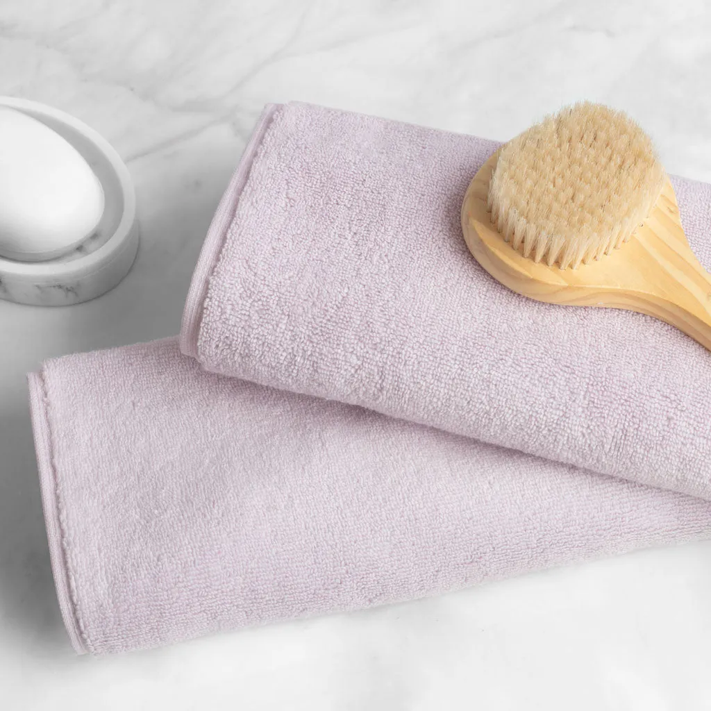 Plush Wisteria Purple Towel Essentials Bundle (2 Wash   2 Hand   2 Bath Towels)