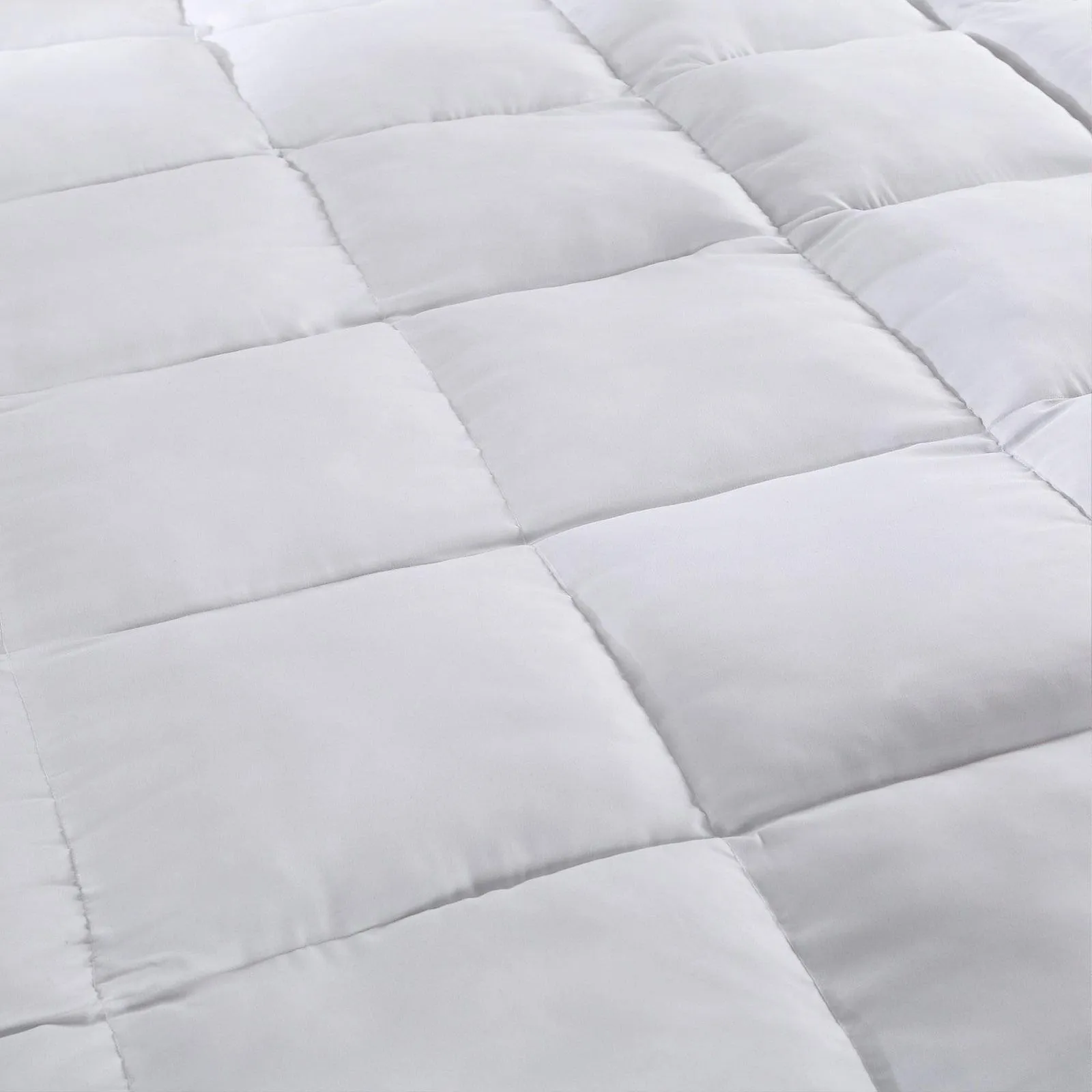 Royal Comfort 1000GSM Luxury Bamboo Fabric Gusset Mattress Pad Topper Cover - Queen - White